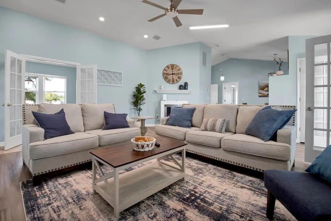 Surf City Serene Waterfront Vacation Home Экстерьер фото