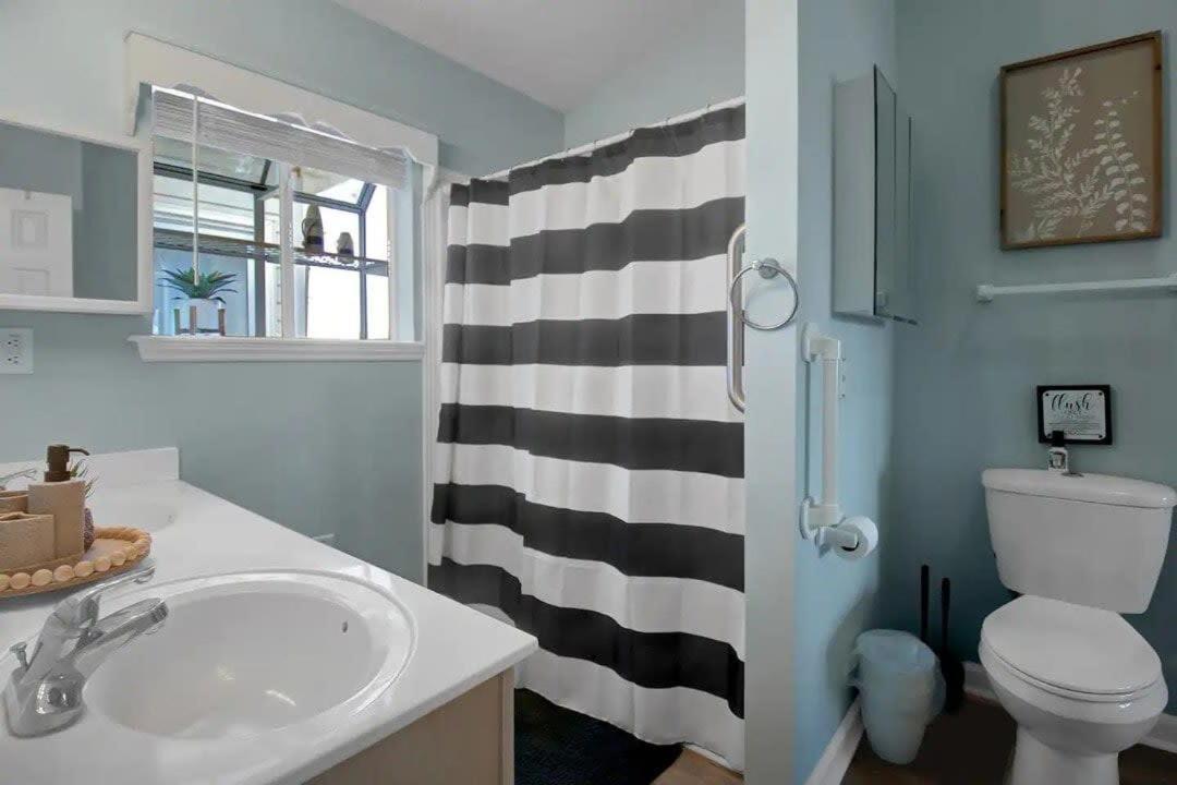 Surf City Serene Waterfront Vacation Home Экстерьер фото