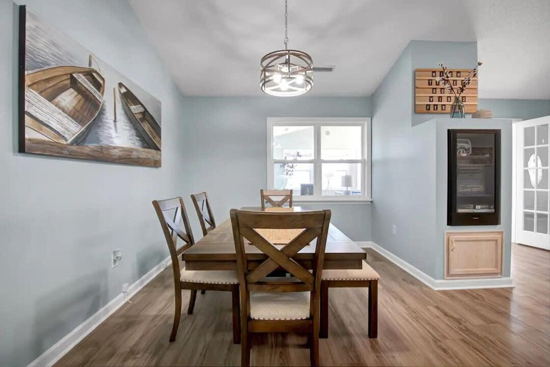 Surf City Serene Waterfront Vacation Home Экстерьер фото