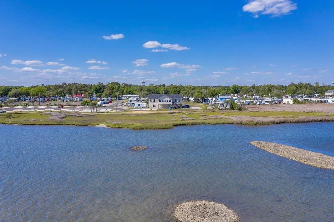 Surf City Serene Waterfront Vacation Home Экстерьер фото